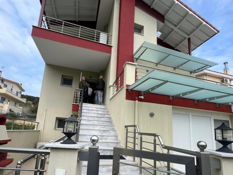 Villa For Rent in Nea Iraklitsa