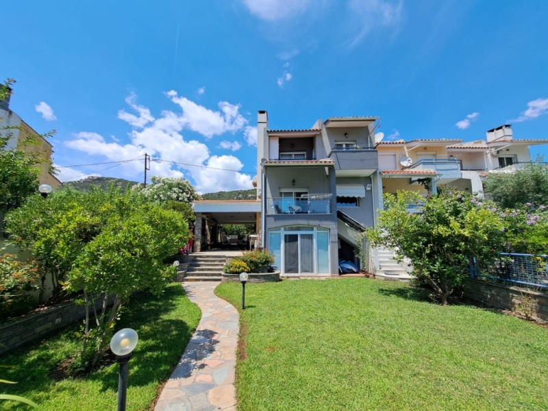 House for sale in Nea Iraklitsa