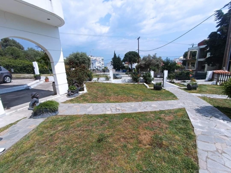 House for sale  in Nea Iraklitsa