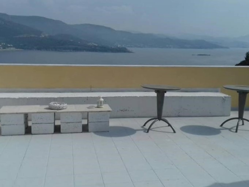 Villa for sale in Nea Iraklitsa
