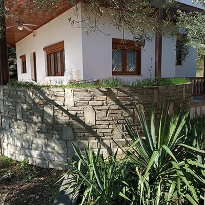 Detached house for rent in Nea Iraklitsa